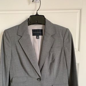 Banana Republic blazer Size 4 like new